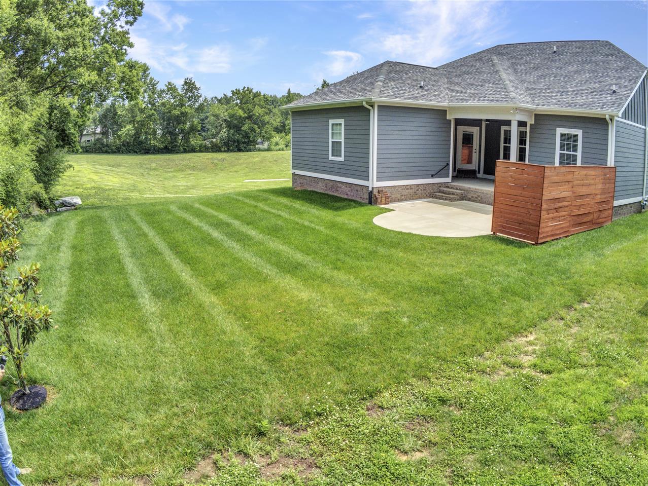 Bowling Green, Kentucky 42103, United States, 5 Bedrooms Bedrooms, ,4 BathroomsBathrooms,Residential,Active,152387