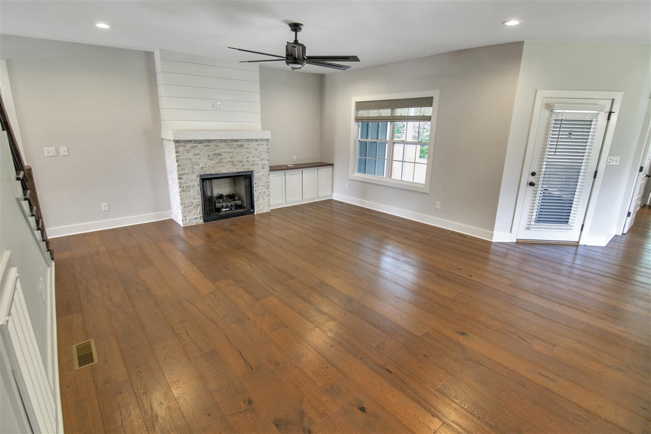 Bowling Green, Kentucky 42103, United States, 5 Bedrooms Bedrooms, ,4 BathroomsBathrooms,Residential,Active,152387