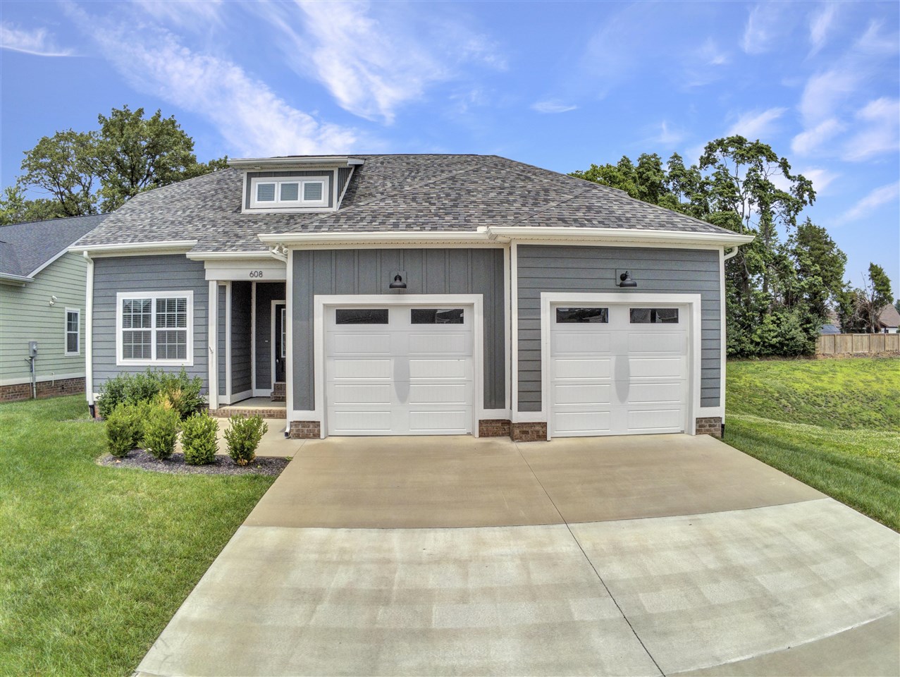 Bowling Green, Kentucky 42103, United States, 5 Bedrooms Bedrooms, ,4 BathroomsBathrooms,Residential,Active,152387