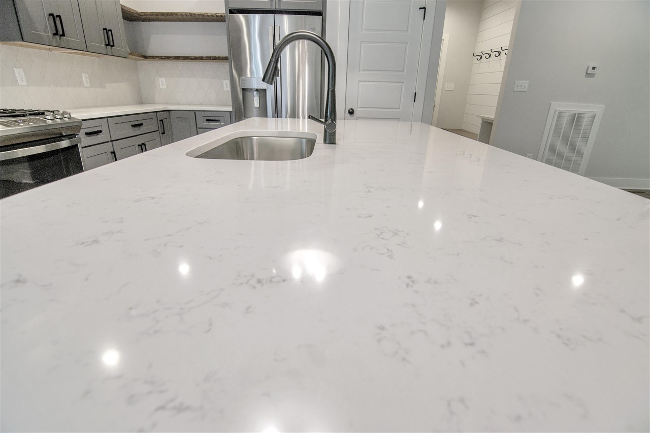 Bowling Green, Kentucky 42103, United States, 5 Bedrooms Bedrooms, ,4 BathroomsBathrooms,Residential,Active,152387