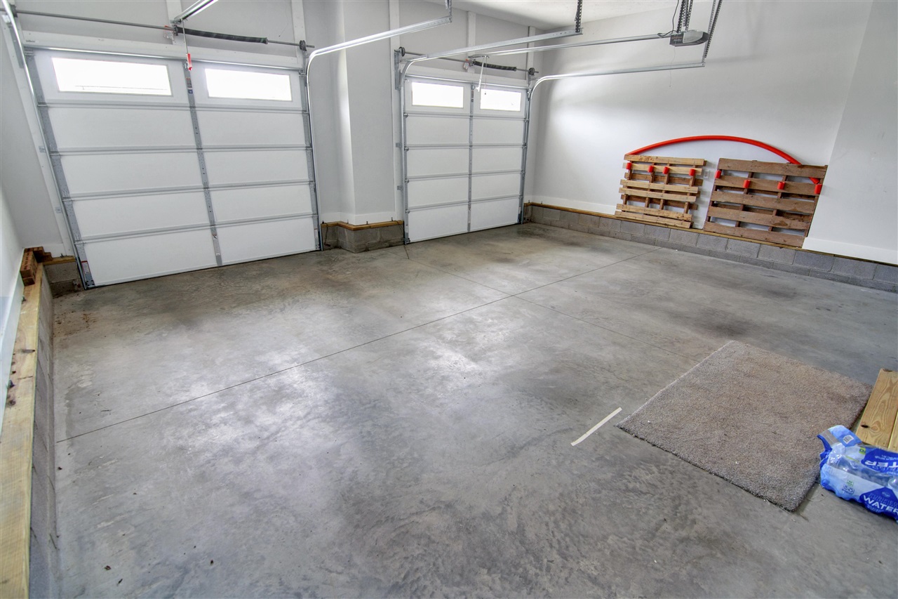 Bowling Green, Kentucky 42103, United States, 5 Bedrooms Bedrooms, ,4 BathroomsBathrooms,Residential,Active,152387