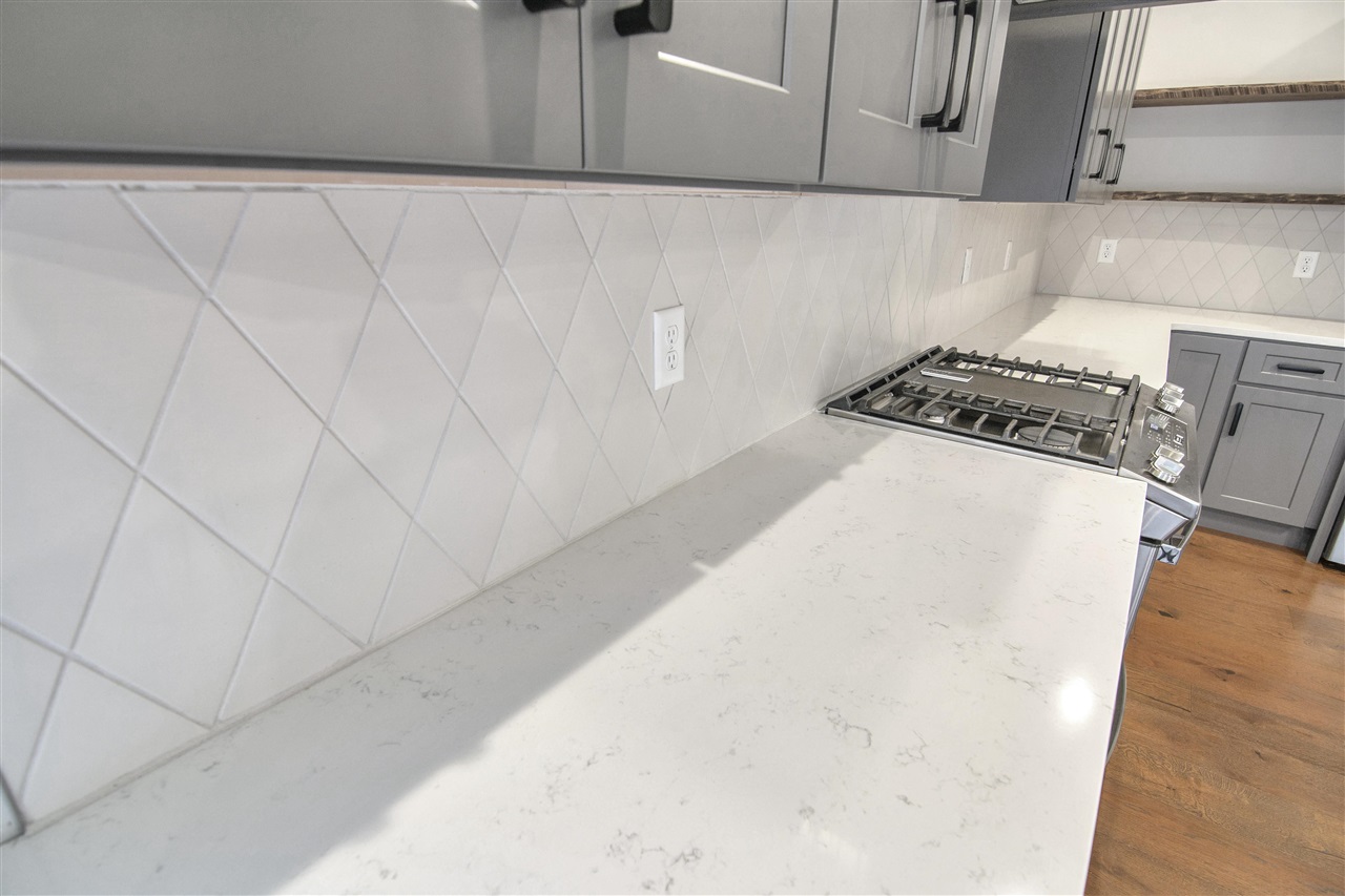 Bowling Green, Kentucky 42103, United States, 5 Bedrooms Bedrooms, ,4 BathroomsBathrooms,Residential,Active,152387