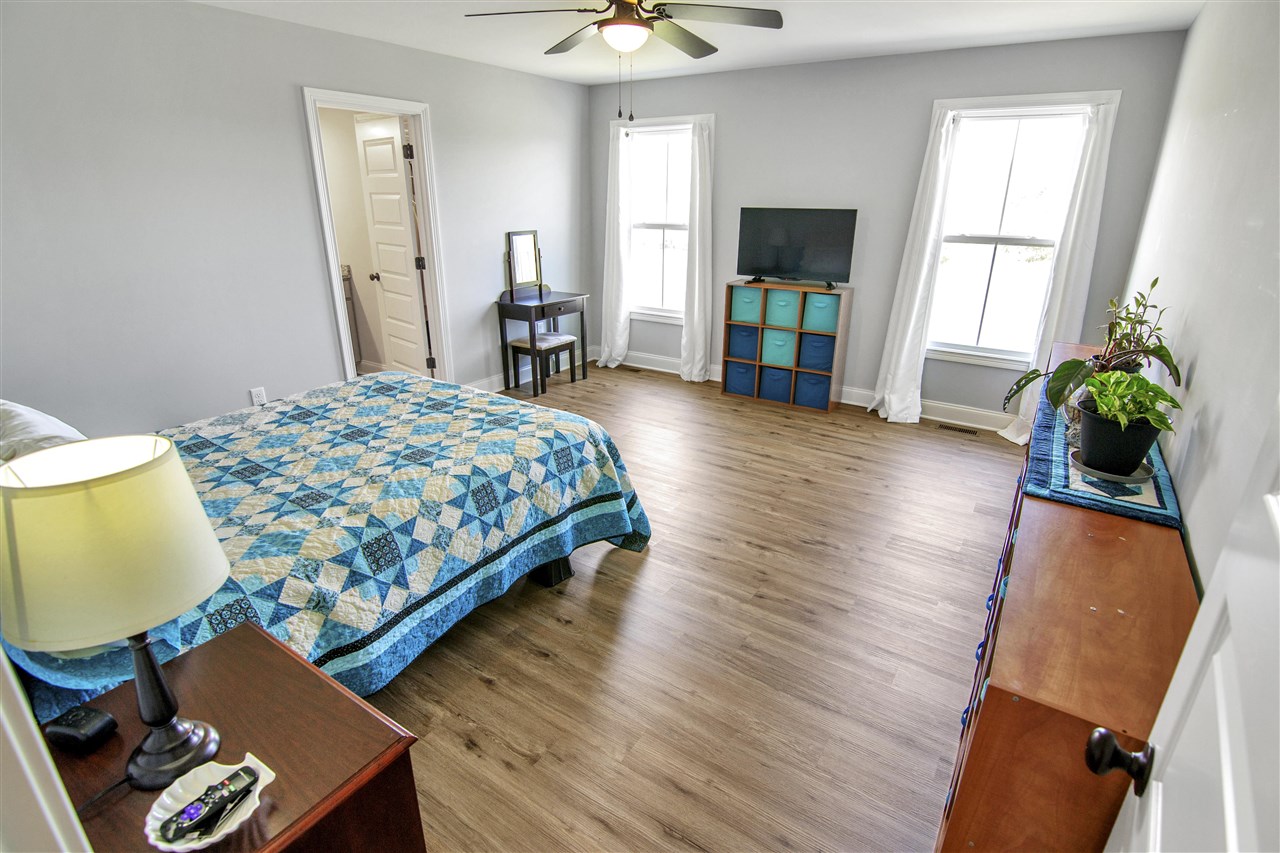 Bowling Green, Kentucky 42101, United States, 3 Bedrooms Bedrooms, ,2 BathroomsBathrooms,Residential,Active,105752