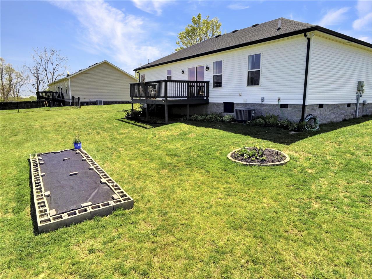 Bowling Green, Kentucky 42101, United States, 3 Bedrooms Bedrooms, ,2 BathroomsBathrooms,Residential,Active,105752