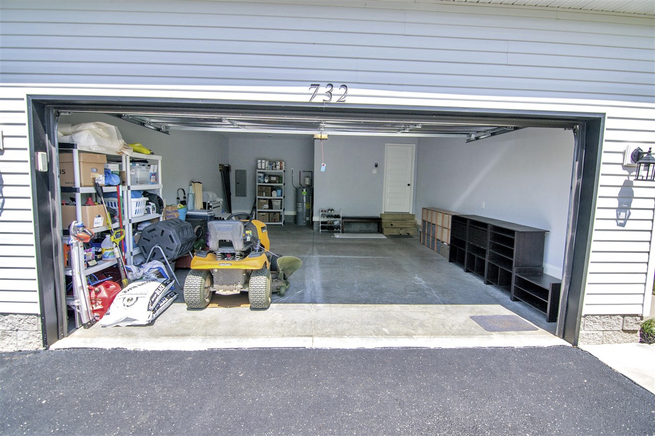 Bowling Green, Kentucky 42101, United States, 3 Bedrooms Bedrooms, ,2 BathroomsBathrooms,Residential,Active,105752