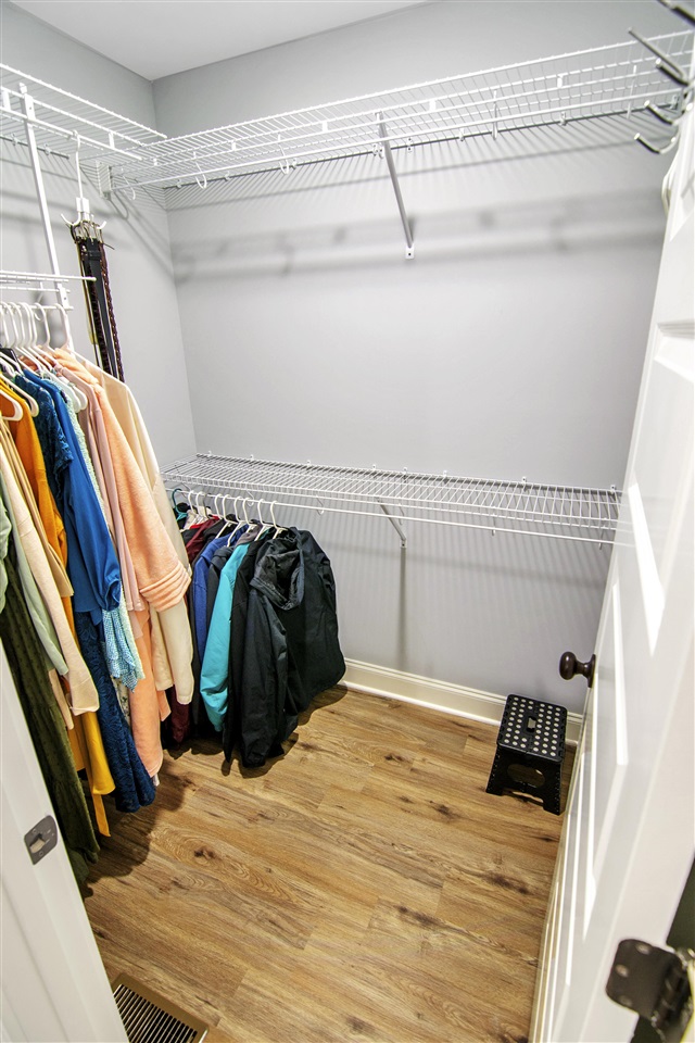 Bowling Green, Kentucky 42101, United States, 3 Bedrooms Bedrooms, ,2 BathroomsBathrooms,Residential,Active,105752