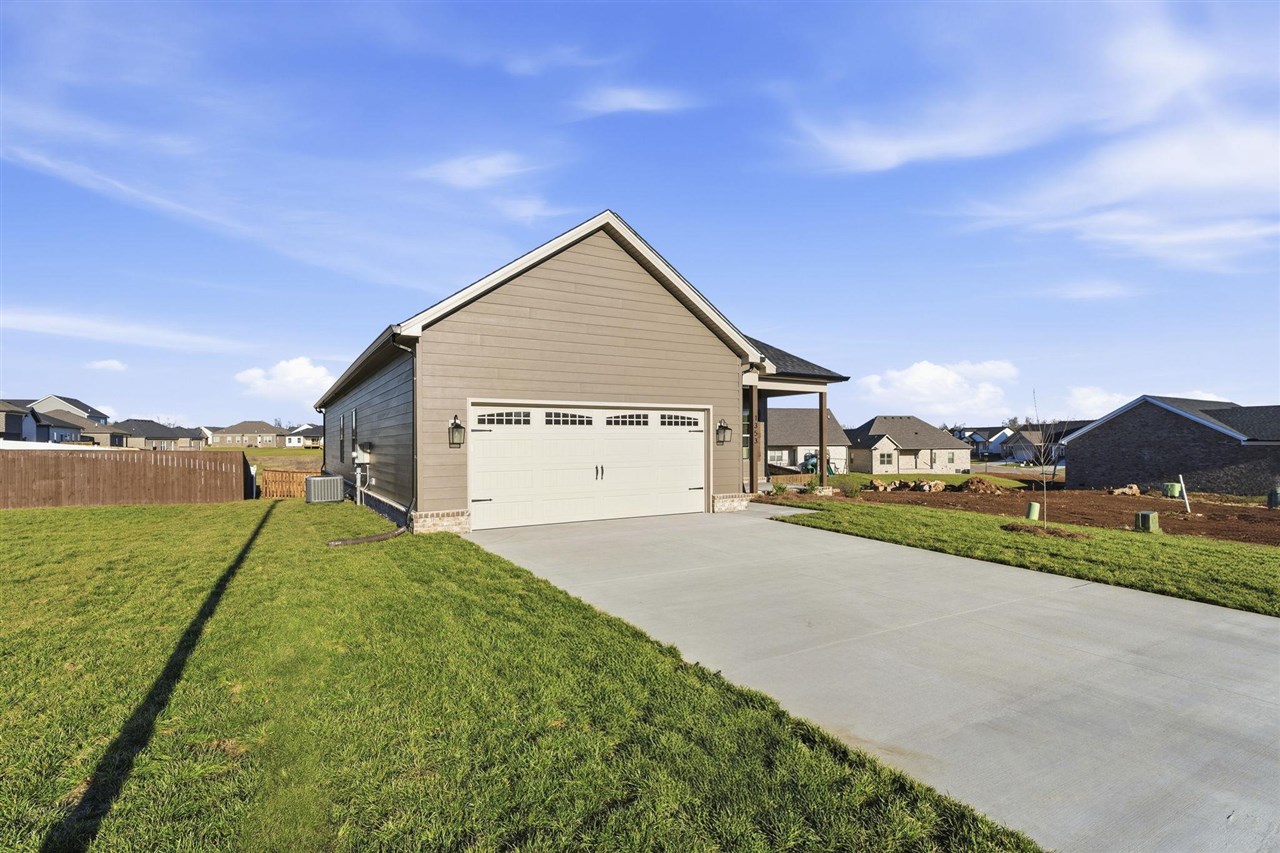 1353 Helmsdale Avenue