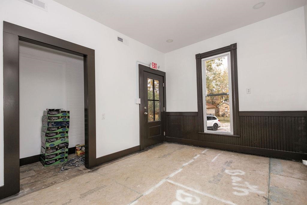 Cave City, Kentucky 42127, United States, ,Commercial,Active,79905