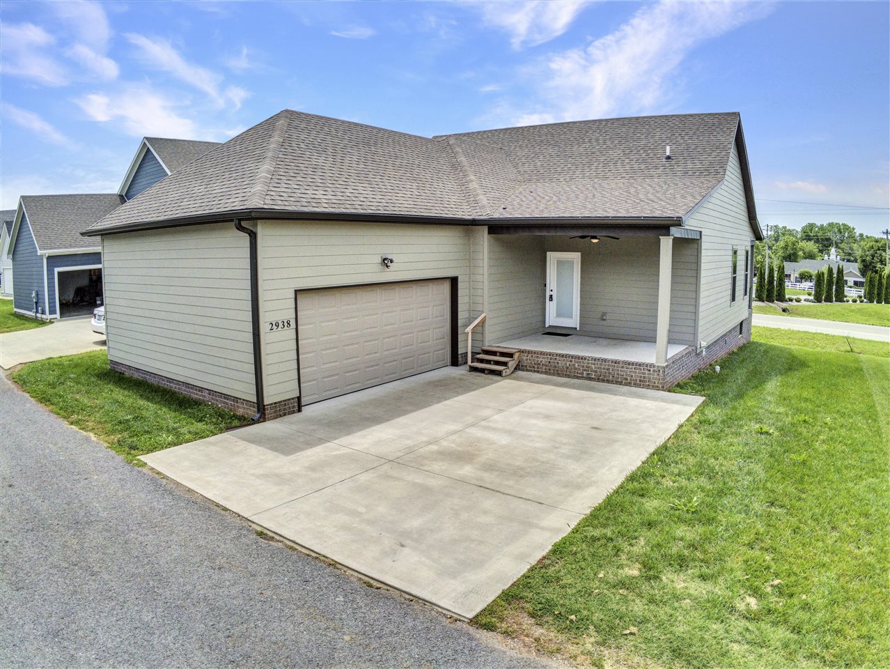 Bowling Green, Kentucky 42104, United States, 3 Bedrooms Bedrooms, ,2 BathroomsBathrooms,Residential,Active,135112