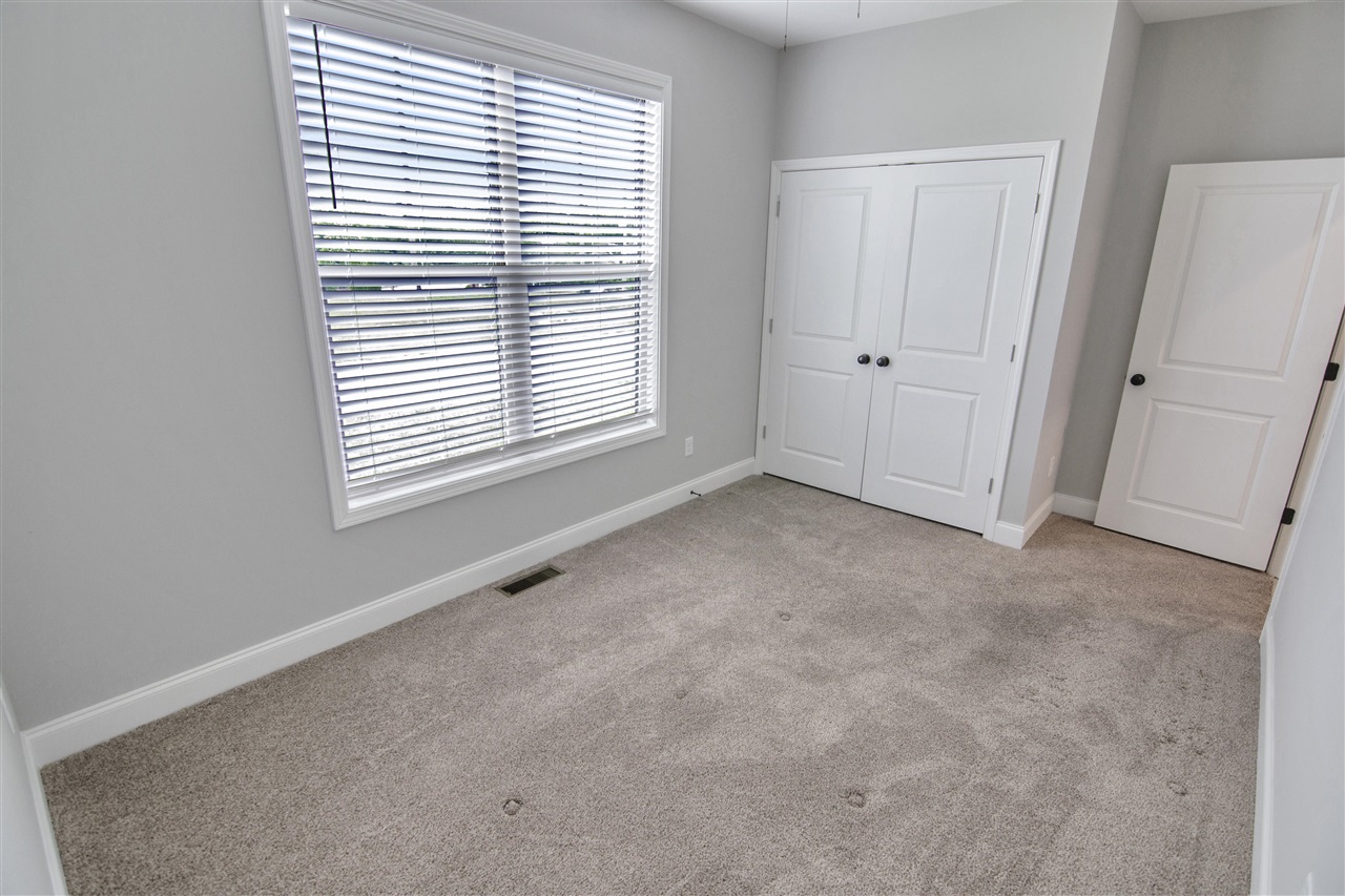 Bowling Green, Kentucky 42104, United States, 3 Bedrooms Bedrooms, ,2 BathroomsBathrooms,Residential,Active,135112