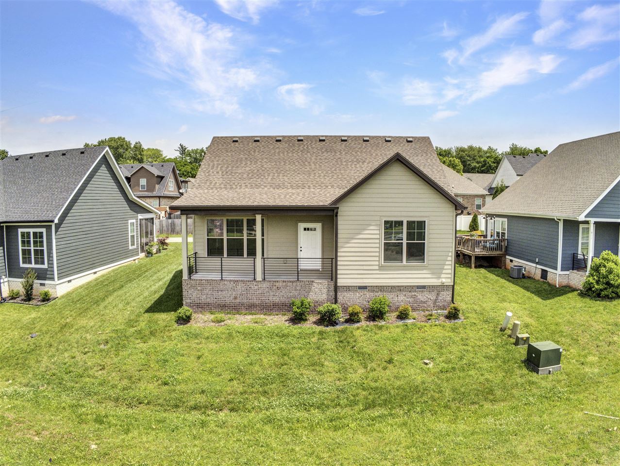 Bowling Green, Kentucky 42104, United States, 3 Bedrooms Bedrooms, ,2 BathroomsBathrooms,Residential,Active,135112