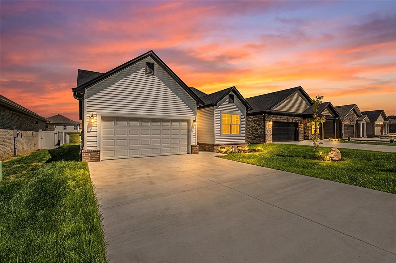 1188 Shallowford Street