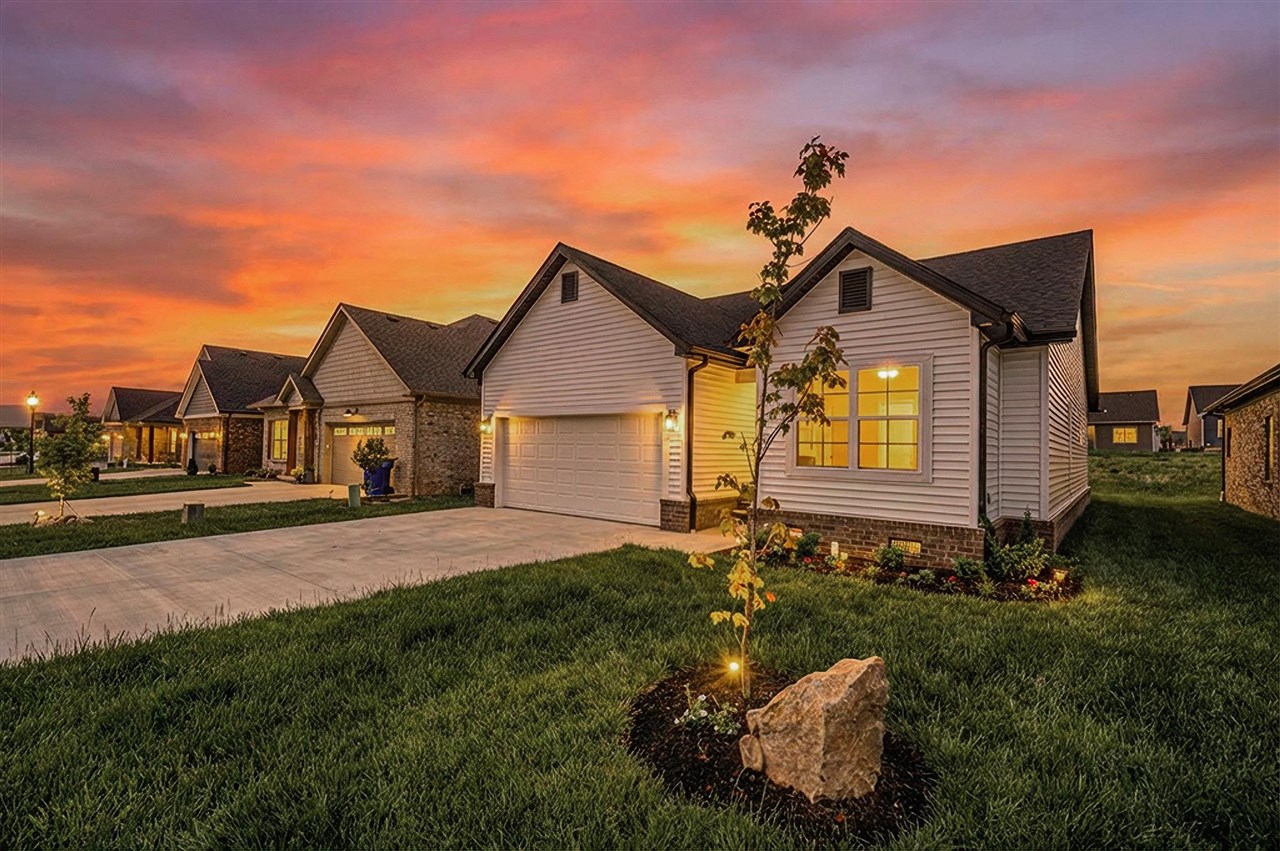 1188 Shallowford Street