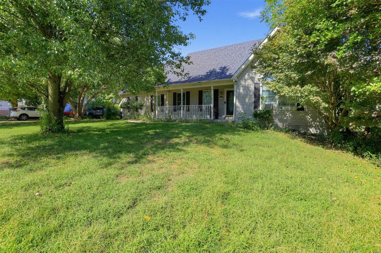 1017 Poplar Trace
