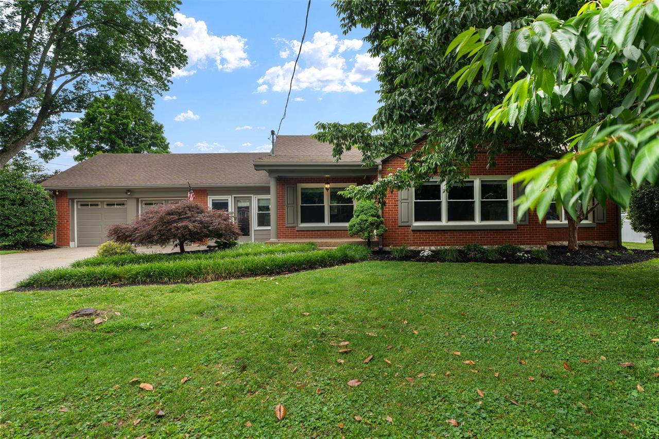 Photo 1 of 31 — 1308 Lehman Avenue, Bowling Green, KY 42103