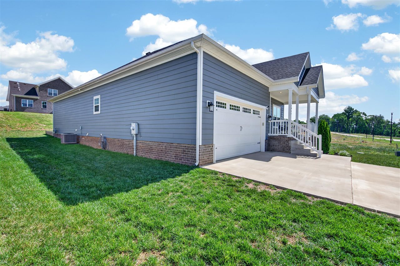 2061 Annapolis Lane
