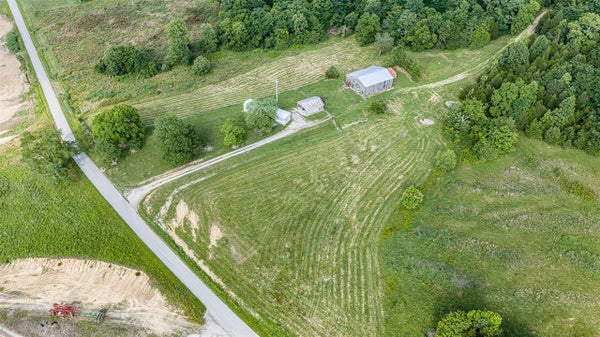 1965 HARRY CHERRY RD, BOWLING GREEN, KY 42101 - Image abb9e104b045b35007de5ca2aca403a6/307254316