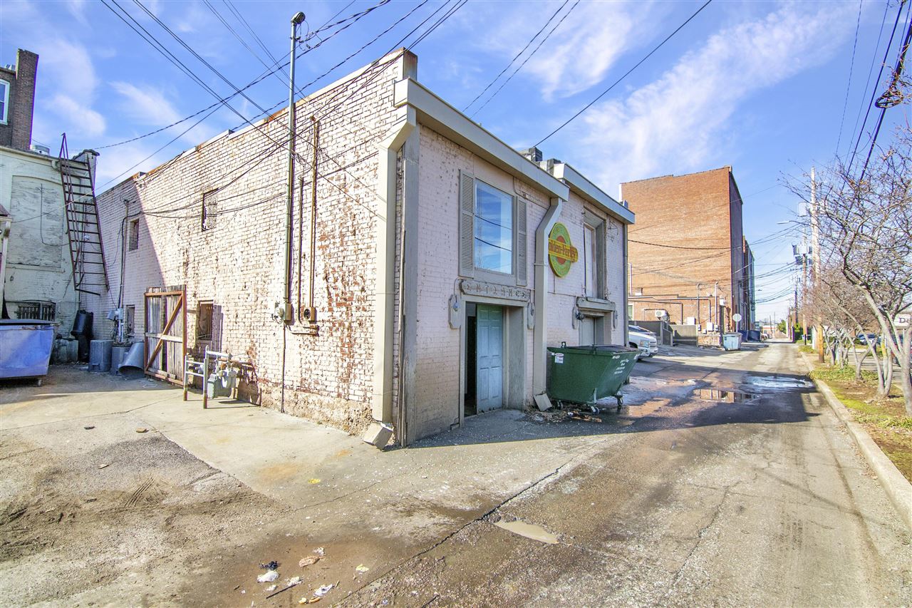 Bowling Green, Kentucky 42101, United States, ,Commercial,Pending,2930