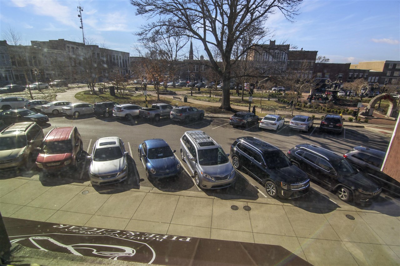Bowling Green, Kentucky 42101, United States, ,Commercial,Pending,2930