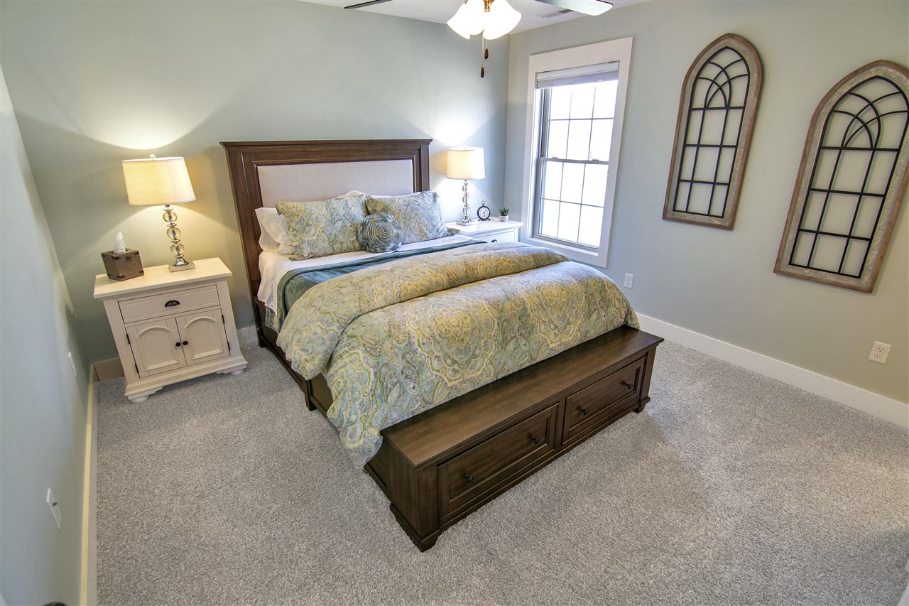 Alvaton, Kentucky 42122, United States, 4 Bedrooms Bedrooms, ,4 BathroomsBathrooms,Residential,Pending,81639