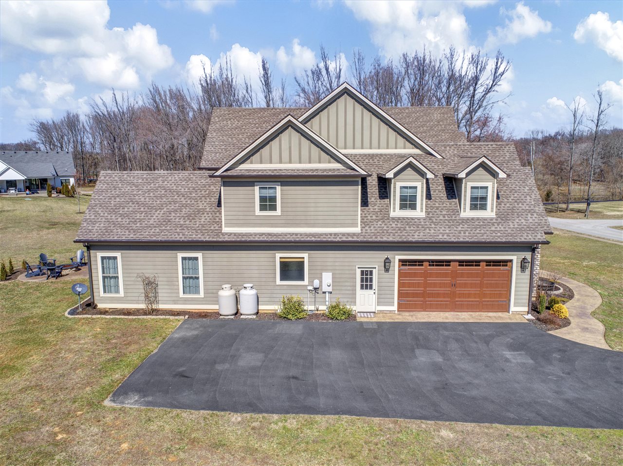 Alvaton, Kentucky 42122, United States, 4 Bedrooms Bedrooms, ,4 BathroomsBathrooms,Residential,Pending,81639