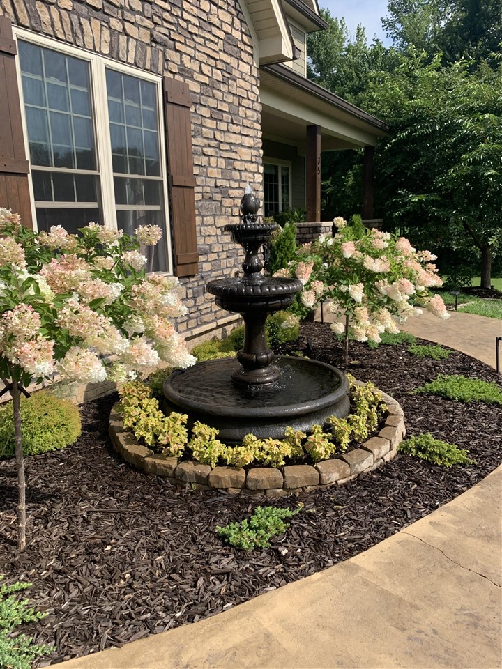 Alvaton, Kentucky 42122, United States, 4 Bedrooms Bedrooms, ,4 BathroomsBathrooms,Residential,Pending,81639