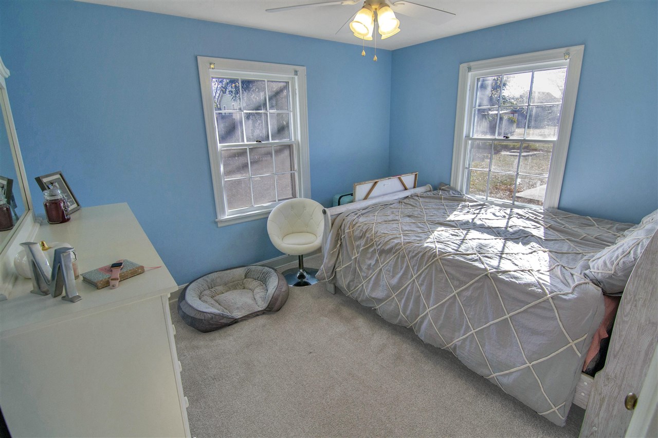 Bowling Green, Kentucky 42104, United States, 3 Bedrooms Bedrooms, ,1 BathroomBathrooms,Residential,Active,26592