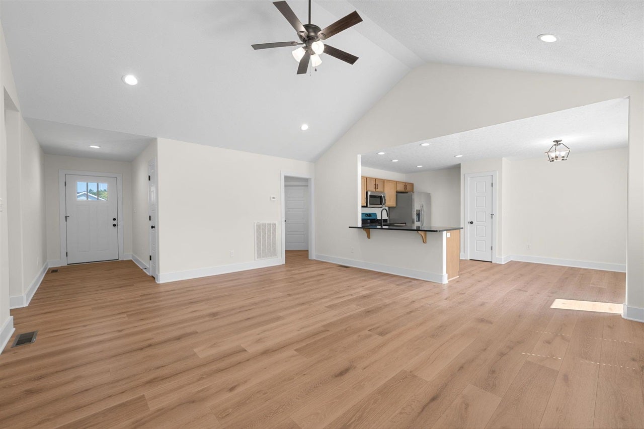 854 Alberta Drive