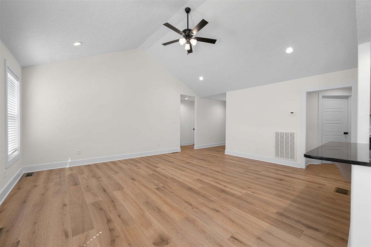 854 Alberta Drive