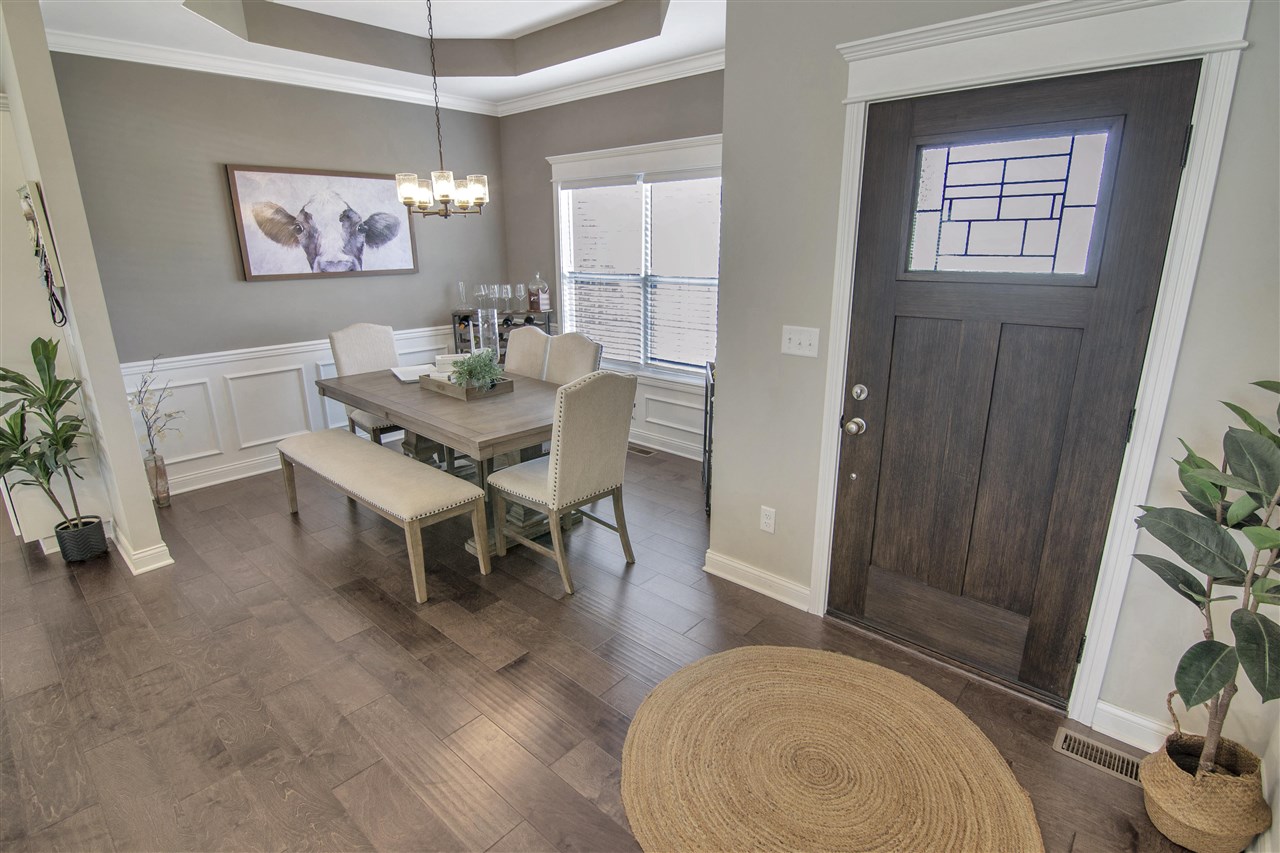 Bowling Green, Kentucky 42104, United States, 3 Bedrooms Bedrooms, ,2 BathroomsBathrooms,Residential,Active,200425