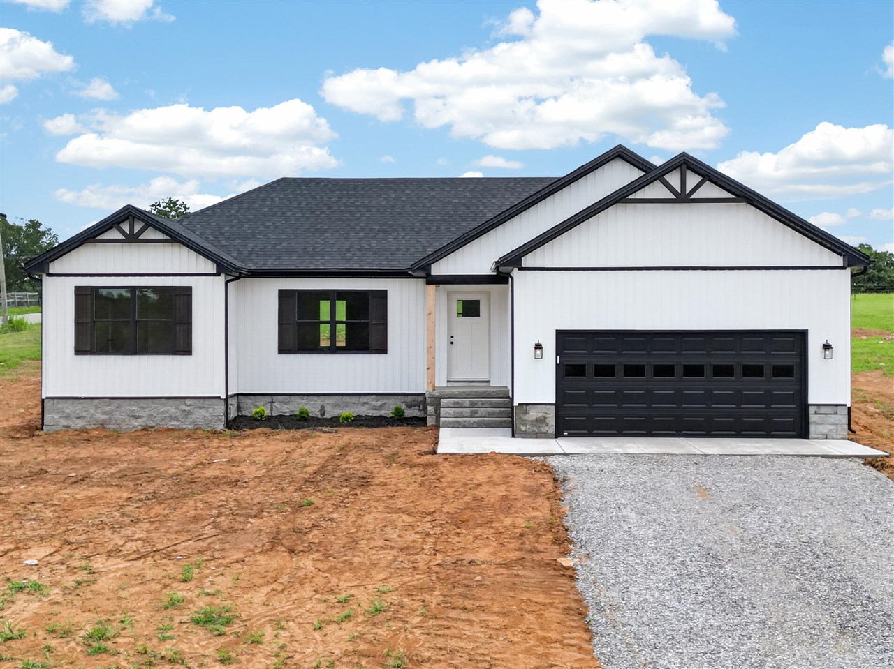 Photo 1 of 35 — 54 Head Lane, Russellville, KY 42276