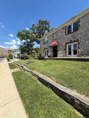 610 CABELL DR APT D, BOWLING GREEN, KY 42101 - Image b7fbbb1cc2155ea06af00ba6d5d60202/1279574962