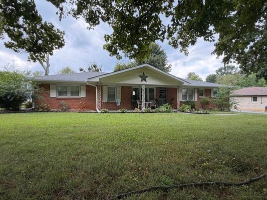 2433 SMALLHOUSE RD, BOWLING GREEN, KY 42104 - Image bb174c8dcdceeaca495849f4bfc3a1d4/1051683358
