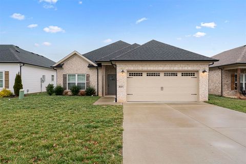 821 Poplar Log Drive Bowling Green KY 42101