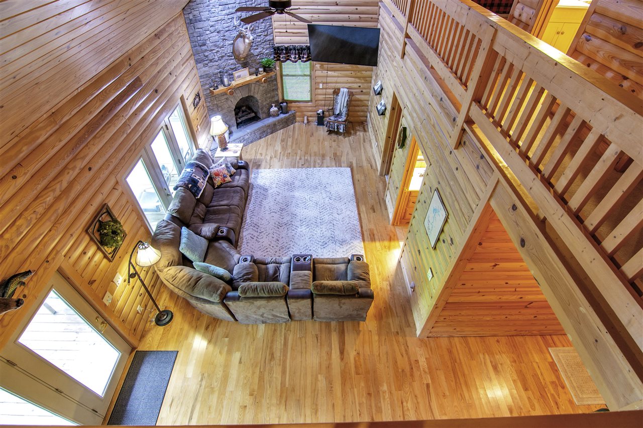 Lucas, Kentucky 42156, United States, 5 Bedrooms Bedrooms, ,3 BathroomsBathrooms,Residential,Active,132304