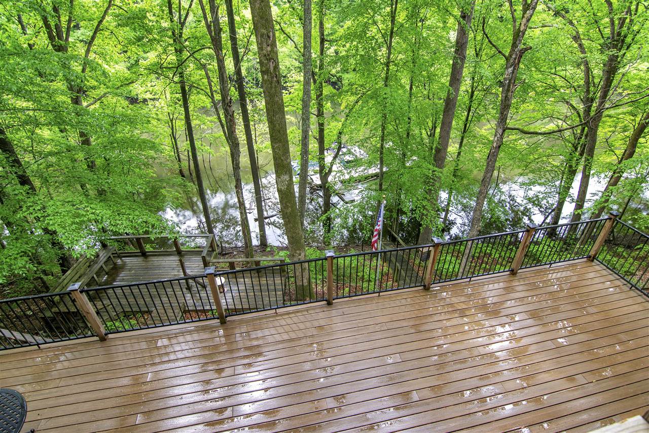 Lucas, Kentucky 42156, United States, 5 Bedrooms Bedrooms, ,3 BathroomsBathrooms,Residential,Active,132304