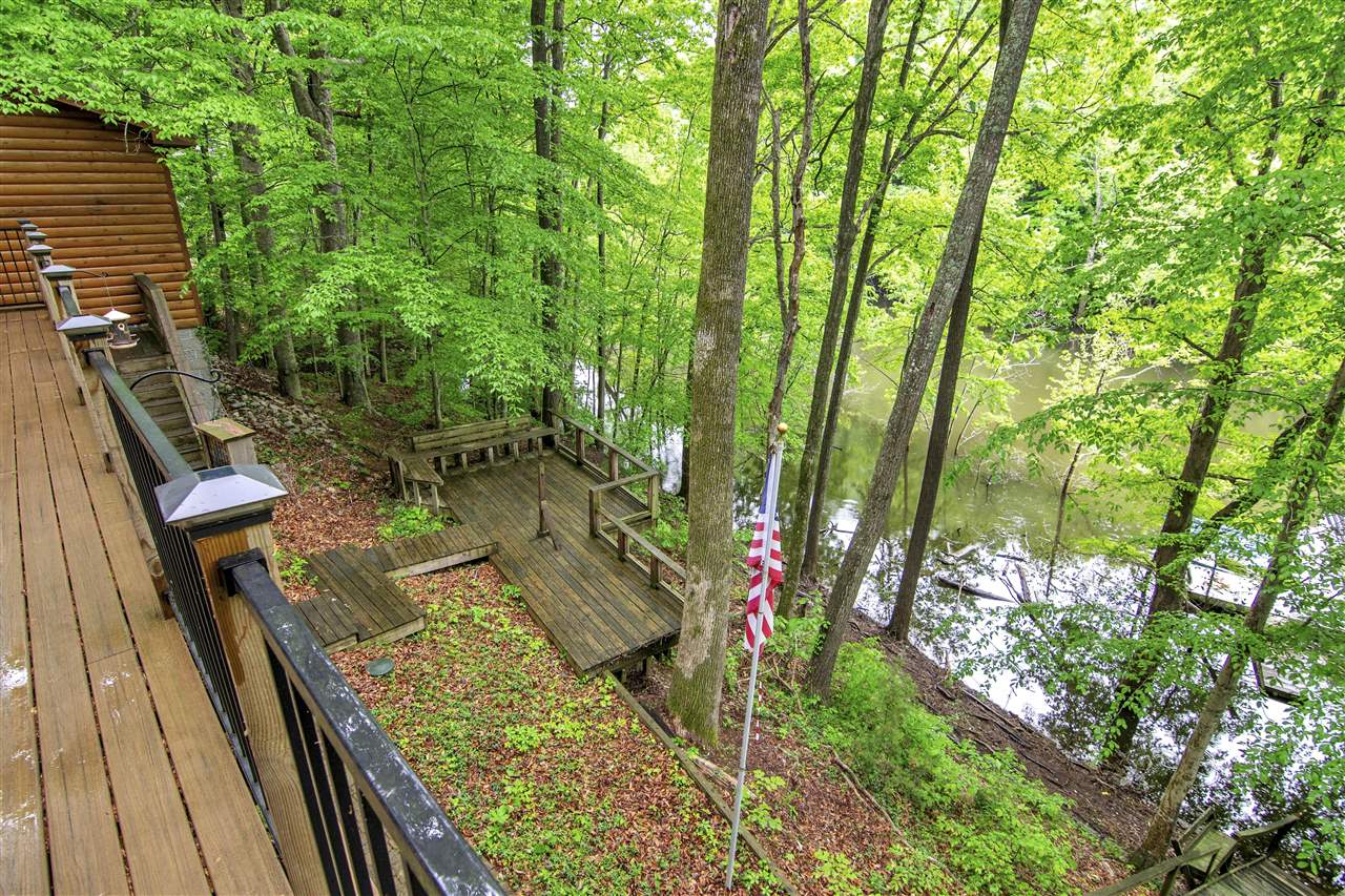 Lucas, Kentucky 42156, United States, 5 Bedrooms Bedrooms, ,3 BathroomsBathrooms,Residential,Active,132304