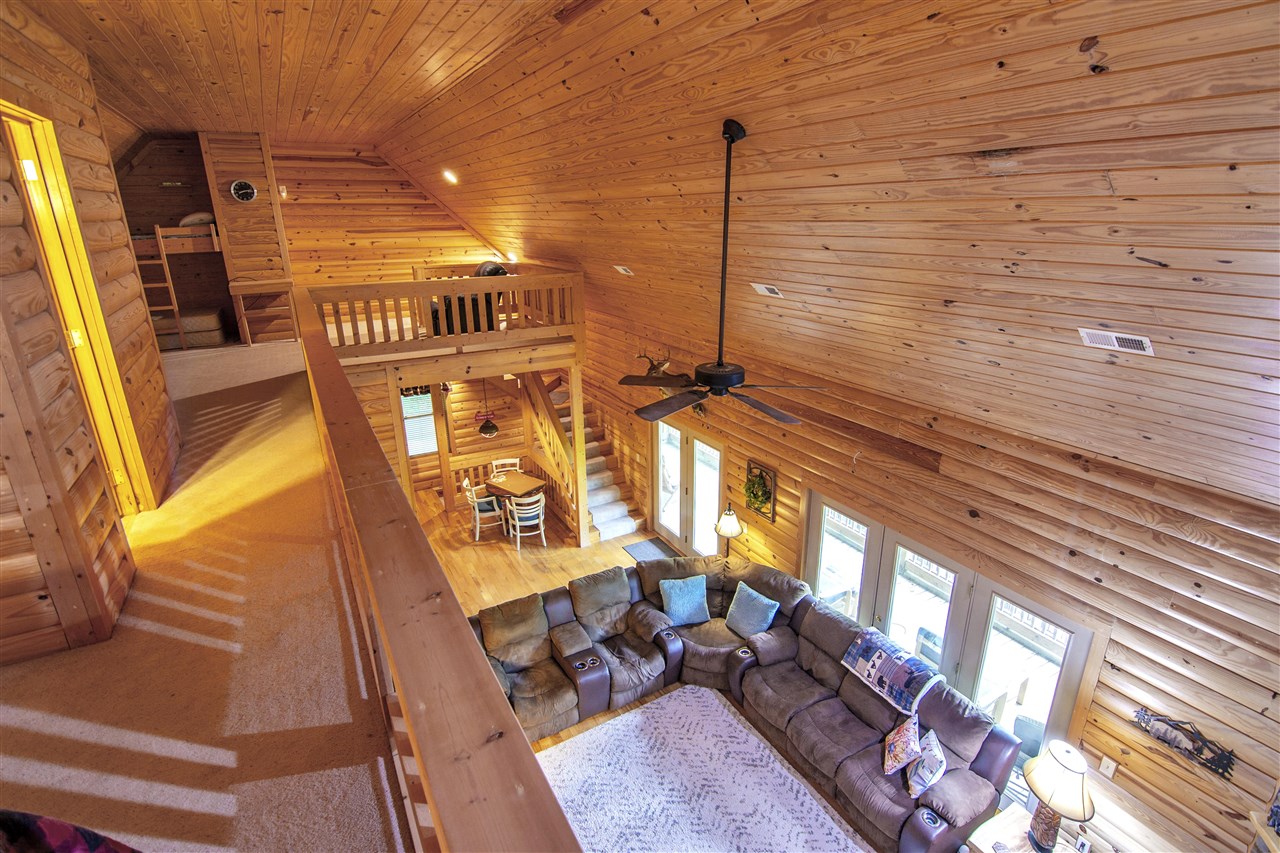 Lucas, Kentucky 42156, United States, 5 Bedrooms Bedrooms, ,3 BathroomsBathrooms,Residential,Active,132304