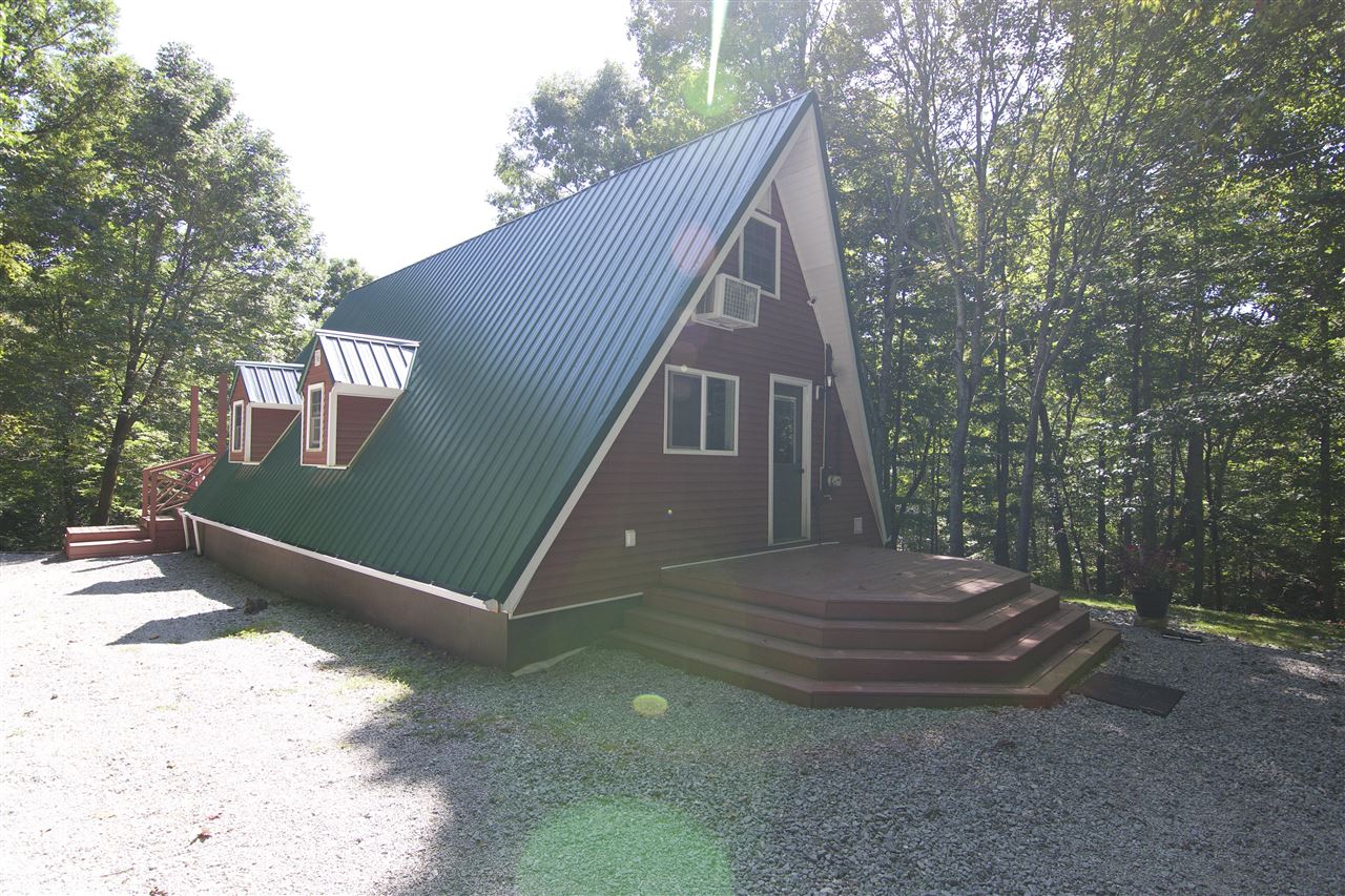 Edmonton, Kentucky 42129, United States, 2 Bedrooms Bedrooms, ,1 BathroomBathrooms,Residential,Active,46470