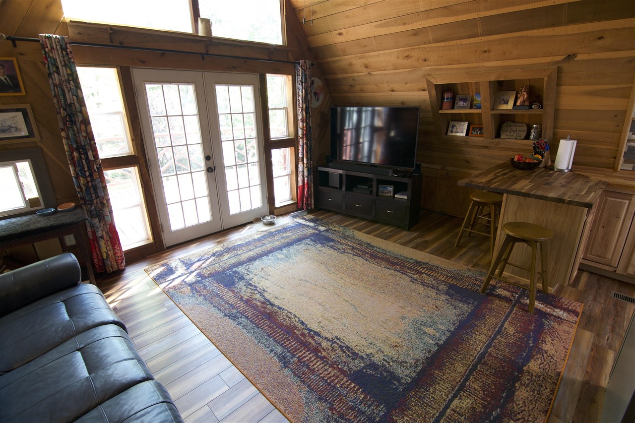 Edmonton, Kentucky 42129, United States, 2 Bedrooms Bedrooms, ,1 BathroomBathrooms,Residential,Active,46470