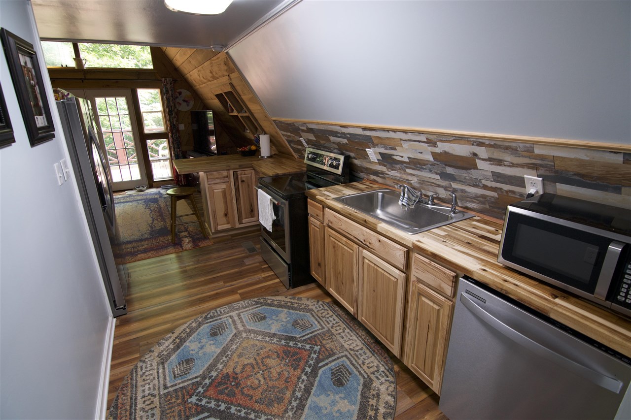 Edmonton, Kentucky 42129, United States, 2 Bedrooms Bedrooms, ,1 BathroomBathrooms,Residential,Active,46470