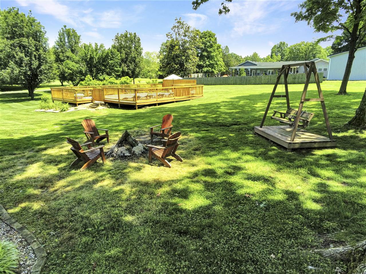 Bowling Green, Kentucky 42101, United States, 3 Bedrooms Bedrooms, ,3 BathroomsBathrooms,Residential,Pending,142921