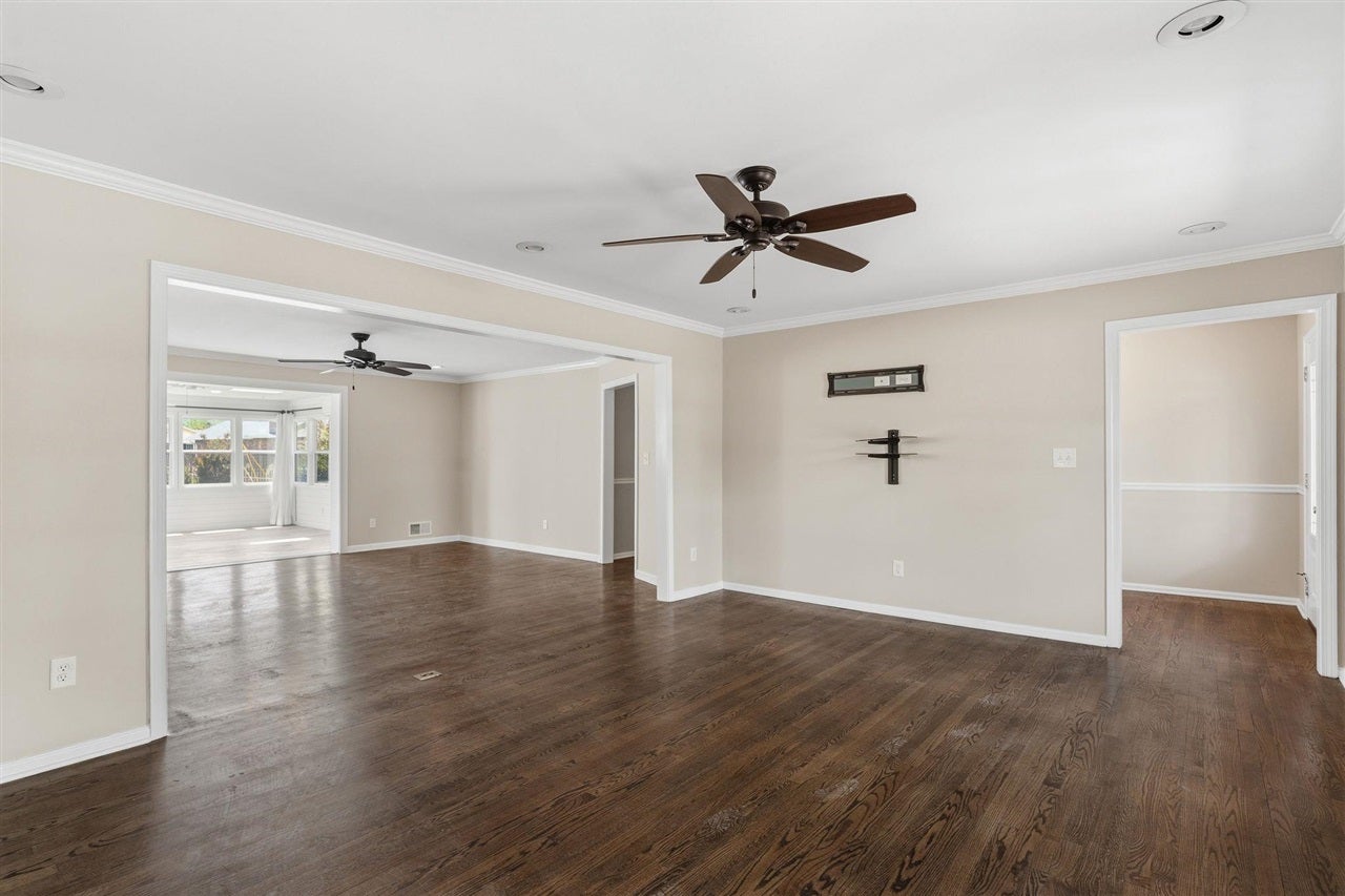 1411 Willow Way