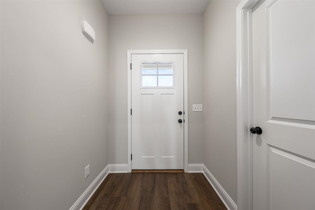 1145 Shallowford Street