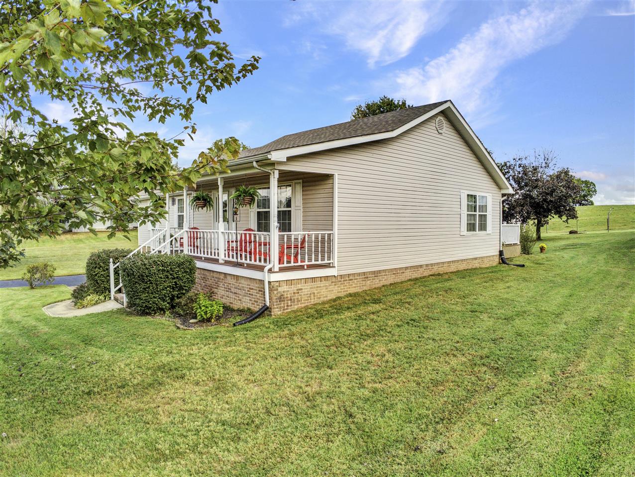 Glasgow, Kentucky 42141, United States, 3 Bedrooms Bedrooms, ,2 BathroomsBathrooms,Residential,Active,217776