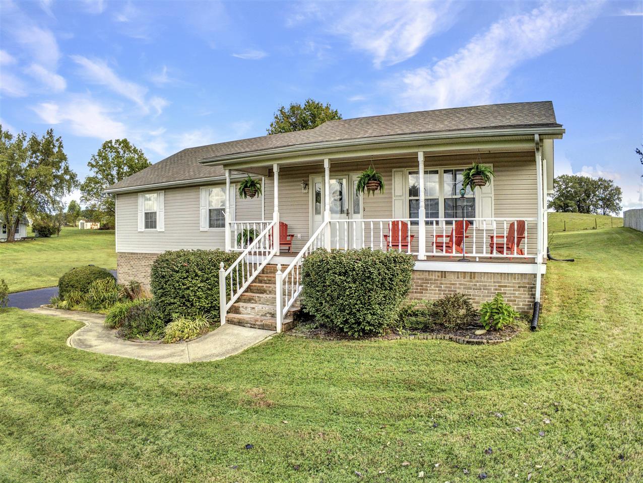 Glasgow, Kentucky 42141, United States, 3 Bedrooms Bedrooms, ,2 BathroomsBathrooms,Residential,Active,217776