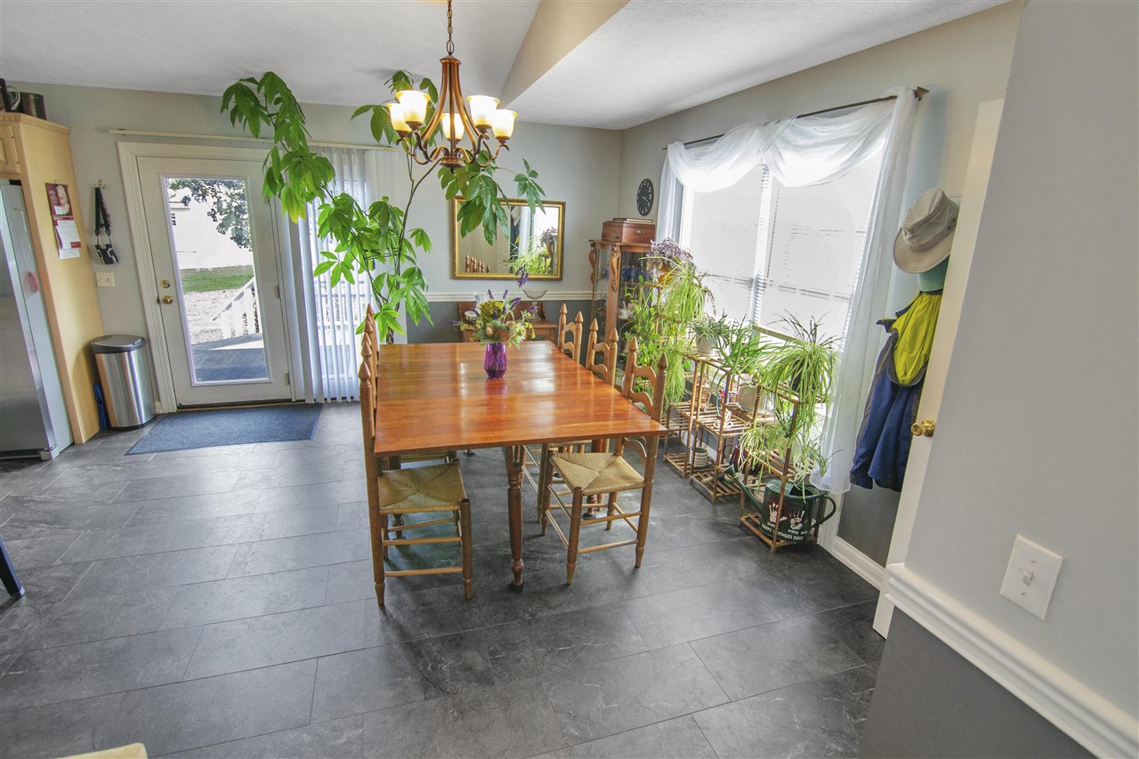 Glasgow, Kentucky 42141, United States, 3 Bedrooms Bedrooms, ,2 BathroomsBathrooms,Residential,Active,217776