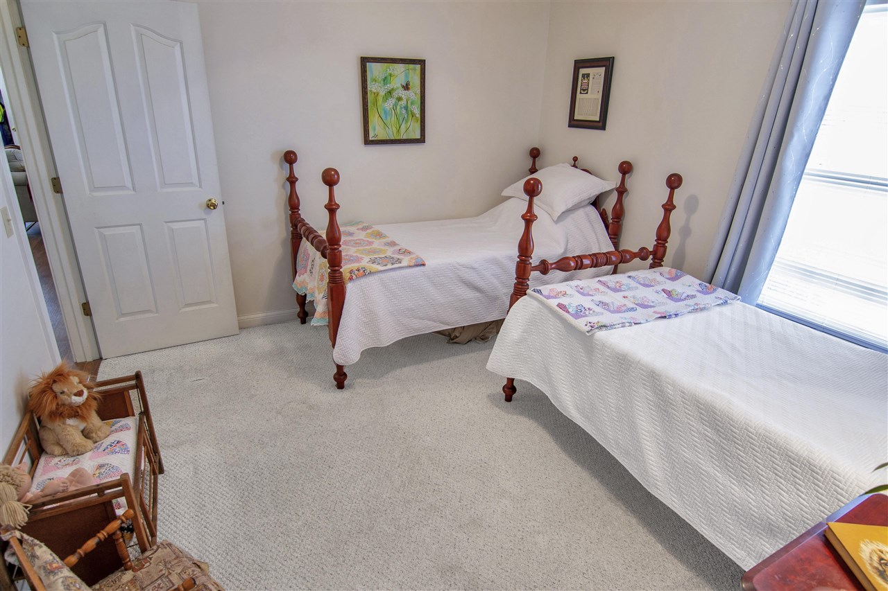 Glasgow, Kentucky 42141, United States, 3 Bedrooms Bedrooms, ,2 BathroomsBathrooms,Residential,Active,217776