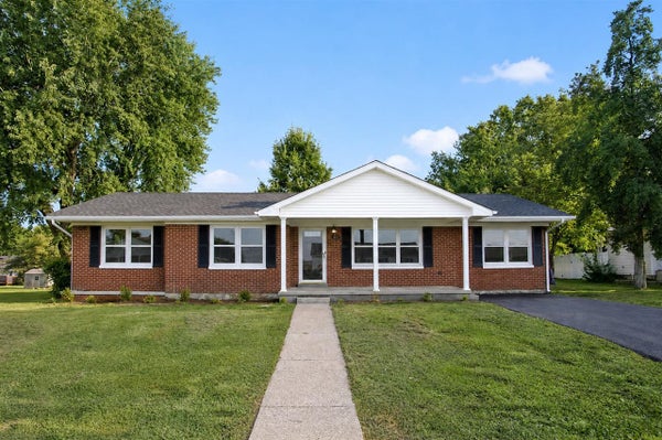 327 E 4TH ST, SMITHS GROVE, KY 42171 - Image df82cfb2ca7fcff3aff68d0beb2a6793/3996966628