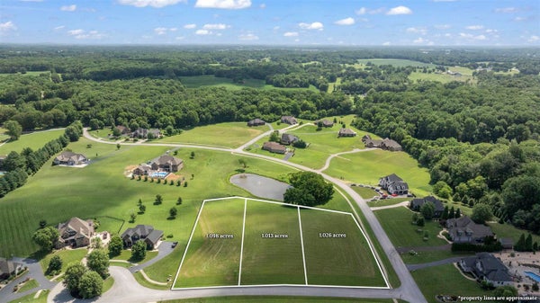 123 STERLING OAK CT, ALVATON, KY 42122 - Image ed30f699886e832f2be3263cdd5399bc/666122146